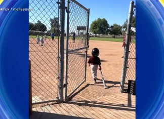WATCH: A little leaguer goes for a walk
