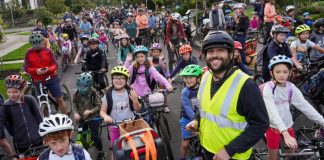 WATCH: ‘Bike bus’ movement gains traction, drawing kids and celebrities
