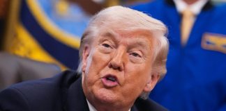 Senate Democrats press White House over loosened record-keeping policy