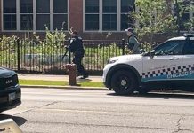 1 officer killed, 1 in critical condition after shooting in Chicago hospital: