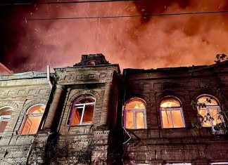 ‘Massive’ Russian attack on Ukraine kills 16, injures at least 100, Ukraine says