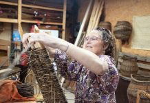 She invited her friends to come together to make her casket