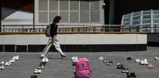 Iran’s foreign minister awaits U.S. delegation to Pakistan for peace talks