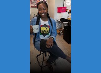 WATCH: Teacher returns to mentor students at school that kicked her out