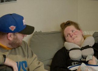 WATCH: Brother, sister share special bond over basketball