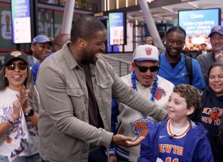 WATCH: Knicks fan surprised with tickets to Game 2