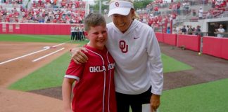 WATCH: David Muir shares moment University of Oklahoma crowd helps boy sing national anthem