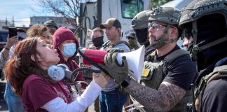 Protesters, leaders push back against DHS over Newark detention facility conditions
