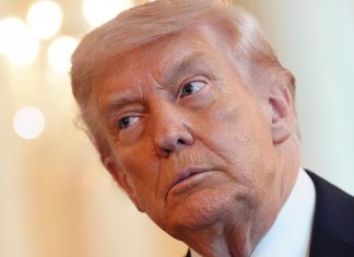 Indiana senator who defied Trump over redistricting loses reelection bid, AP projects