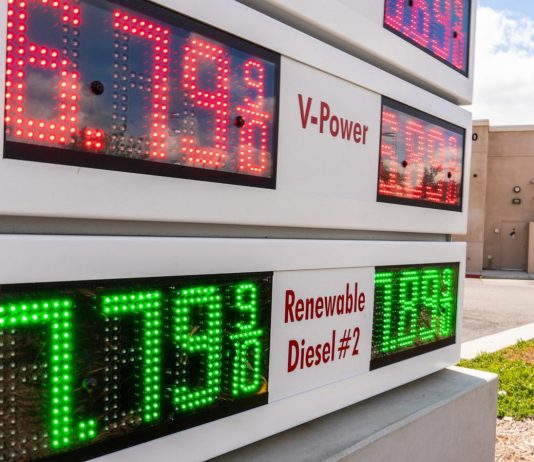 As Iran war continues, people across the US are feeling a strain from high gas prices
