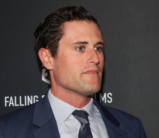 Jake Reiner discusses death of parents Rob and Michelle Reiner in return to podcast