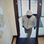 2 employees dead in Kentucky bank robbery, search for suspect continues: State police