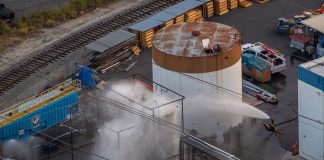 California chemical tank has cracked causing state of emergency, thousands to evacuate