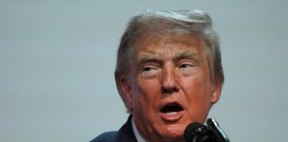 U.S. government to drop tax claims against Trump in broadening of IRS settlement