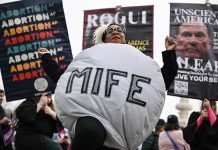 Supreme Court gives abortion pill mifepristone a 1-week reprieve from a major change