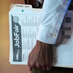 US filings for jobless benefits hits 211,000 as the war in Iran drags on