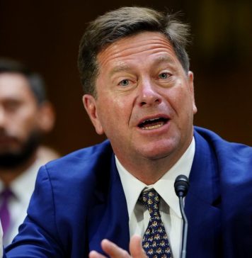 Sen. Warner says he won’t vote to confirm Jay Clayton as DNI