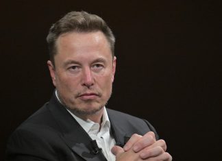 Elon Musk readies major midterm investment for Republicans ahead of November: Sources