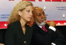 ‘A slap in the face’: Black Democrats blast Wasserman Schultz campaign