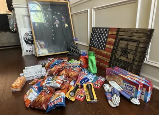 ‘Stop mistreating our troops’: Support builds for returning USS Abraham Lincoln sailors