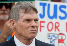 DOJ seeks to keep door open to re-charge David Hearn in Reflecting Pool case