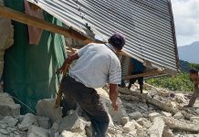 2nd earthquake hits Indonesia following powerful magnitude 7.7 quake