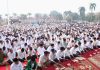 Indonesians brave choking smoke to pray for rain as country battles wildfires