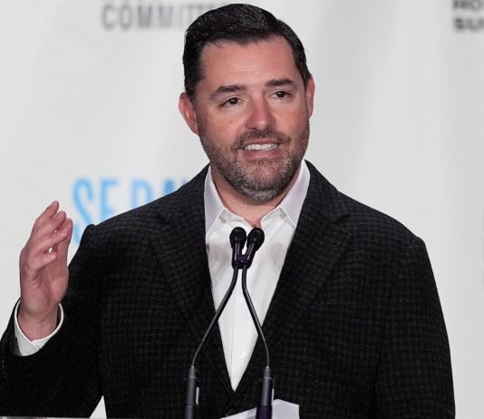 49ers owner pleads no contest to two misdemeanor charges in Ohio