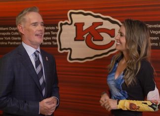 WATCH: Behind the scenes of ‘Monday Night Football’ 260915 gma playoftheday 747 hpmain 16x9 1600