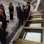 Potential Taiwan tension sparked ‘last minute’ change in Trump-Xi National Archives visit U.S. President Donald Trump (2nd-L) speaks to Archivist of the United States Bradford Wilson (L) as he views the U.S. Constitution during a tour of the National Archives Museum alongside first lady Melania Trump, President of China Xi Jinping and first lady of China Peng Liyuan on September 25, 2026 in Washington, DC.