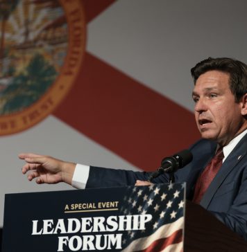 Flock cameras draw opposition from across the political spectrum Florida Gov. Ron DeSantis recently blocked the use of license plate readers on state roads, joining a host of other elected officials and political candidates speaking out against the law enforcement surveillance technology.