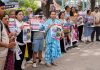 As Nepal identifies those killed in the floods, questions grow over China’s reporting Relatives of recent flash flood victims hold banners urging authorities to step up efforts to find their missing loved ones during a demonstration in Kathmandu, Nepal, on Monday.