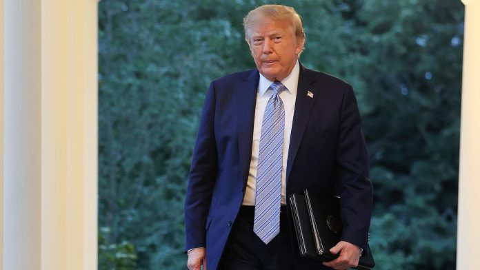 Donald trump 8 gty gmh 260918 1789760439040 hpmain 16x9 1600