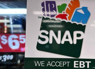 Millions dropped from SNAP food assistance as funding faces September uncertainty Snap 1 ap gmh 251103 1762193146768 hpmain 16x9 1600